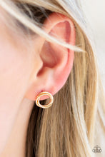 Load image into Gallery viewer, Simple Radiance Gold Earring