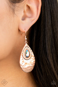 Tranquil Trove Gold Earring