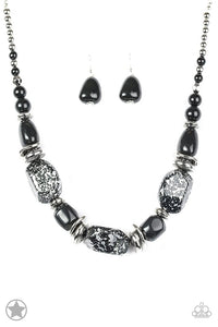 In Good Glazes Black Necklace