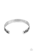 Load image into Gallery viewer, Frond Fable Silver Bracelet