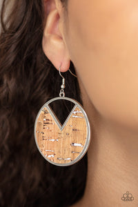 Nod to Nature White Earring