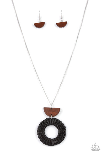 Homespun Stylist Black Necklace