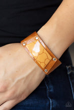 Load image into Gallery viewer, Geo Glamper Brown Bracelet