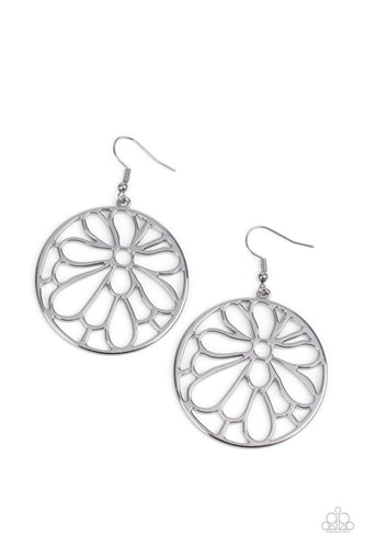Glowing Glades Silver Earring
