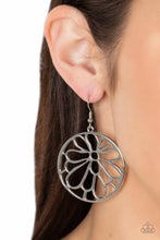 Load image into Gallery viewer, Glowing Glades Silver Earring
