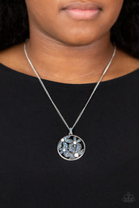 Glade Glamour Blue Necklace