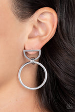 Load image into Gallery viewer, CONTOUR Guide Silver Earring