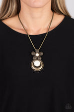 Load image into Gallery viewer, Bohemian Blossom Brass Necklace