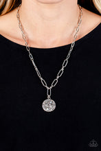 Load image into Gallery viewer, Stardust Saucer White Necklace