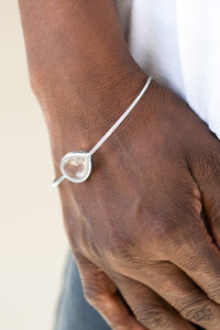 Make A Spectacle White Bracelet