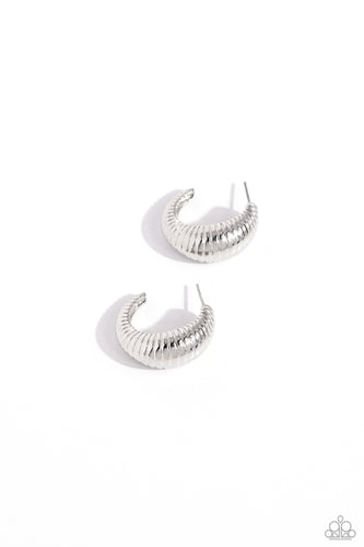 Textured Tenure Silver Earring