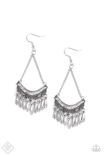 In ROGUE Silver Earring