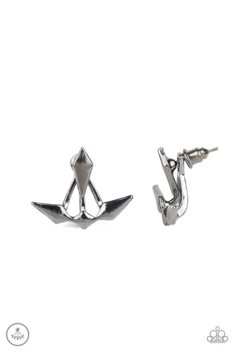 Metal Origami Black Earring