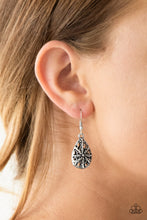 Load image into Gallery viewer, Western Wisteria Silver Earring