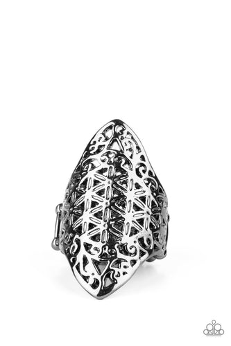 Frill Ride Black Ring