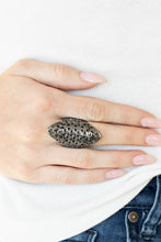 Load image into Gallery viewer, Frill Ride Black Ring