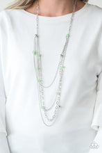 Load image into Gallery viewer, Glamour Grotto Green Necklace