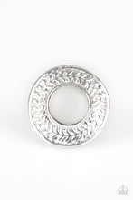 Load image into Gallery viewer, Garden Garland White Ring